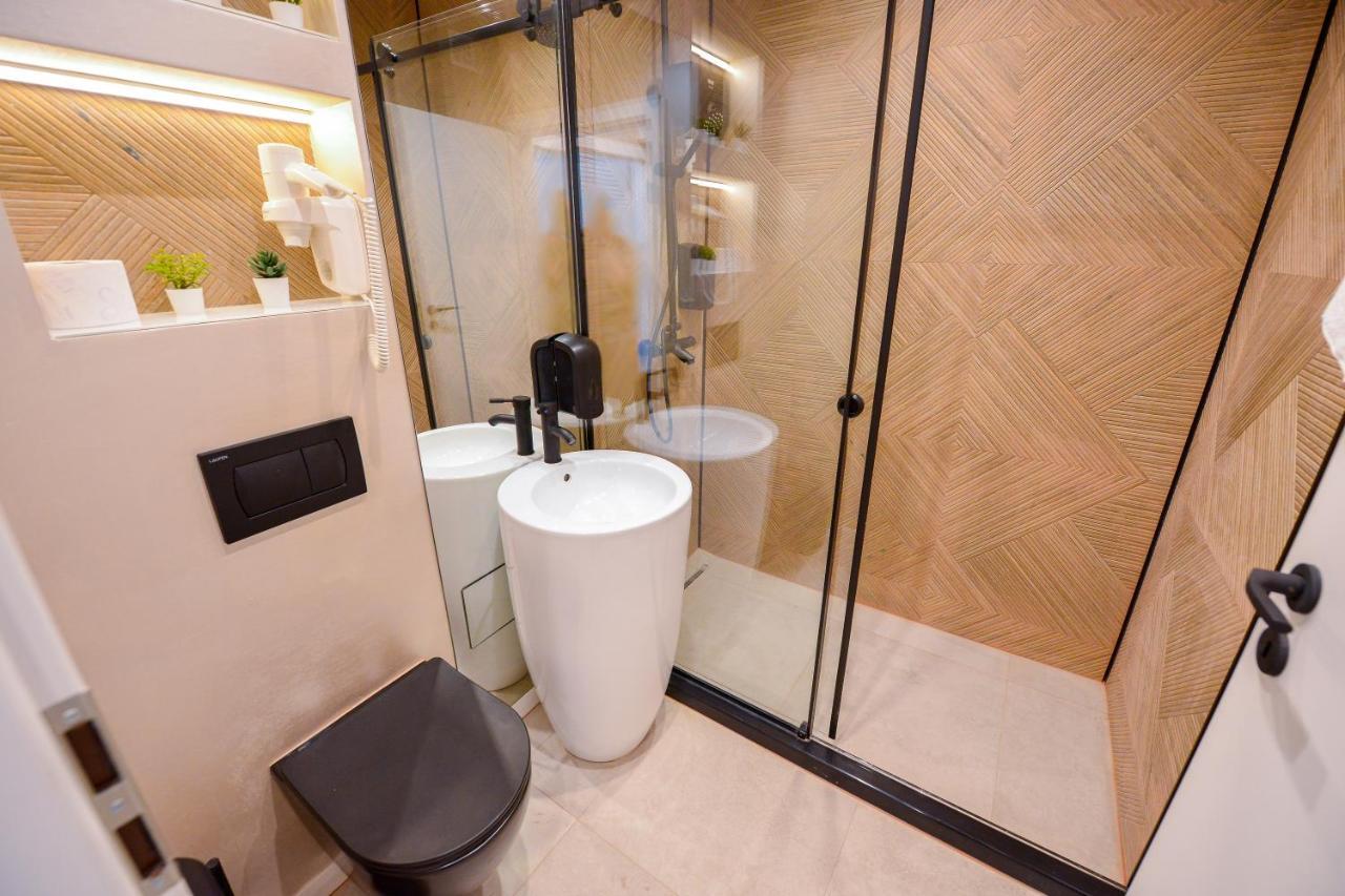 Downtown By Grand Accommodation Bucharest Luaran gambar