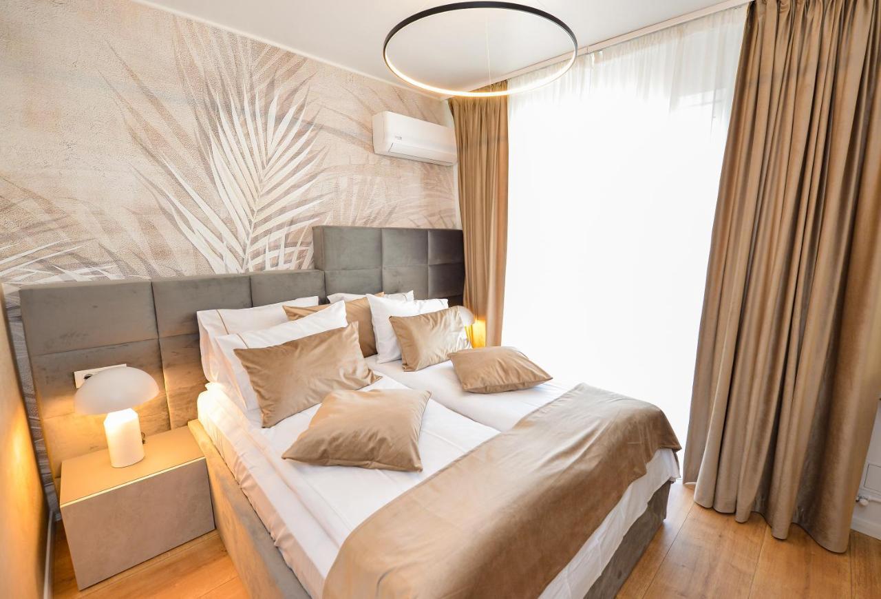 Downtown By Grand Accommodation Bucharest Luaran gambar